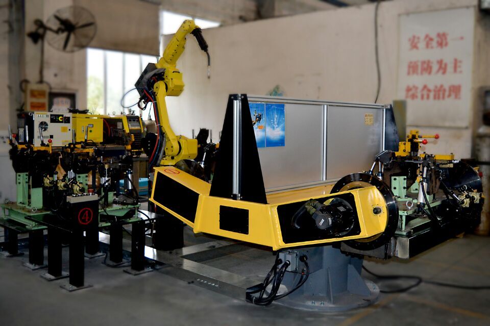 5G全连接工厂，赋能生产更高效